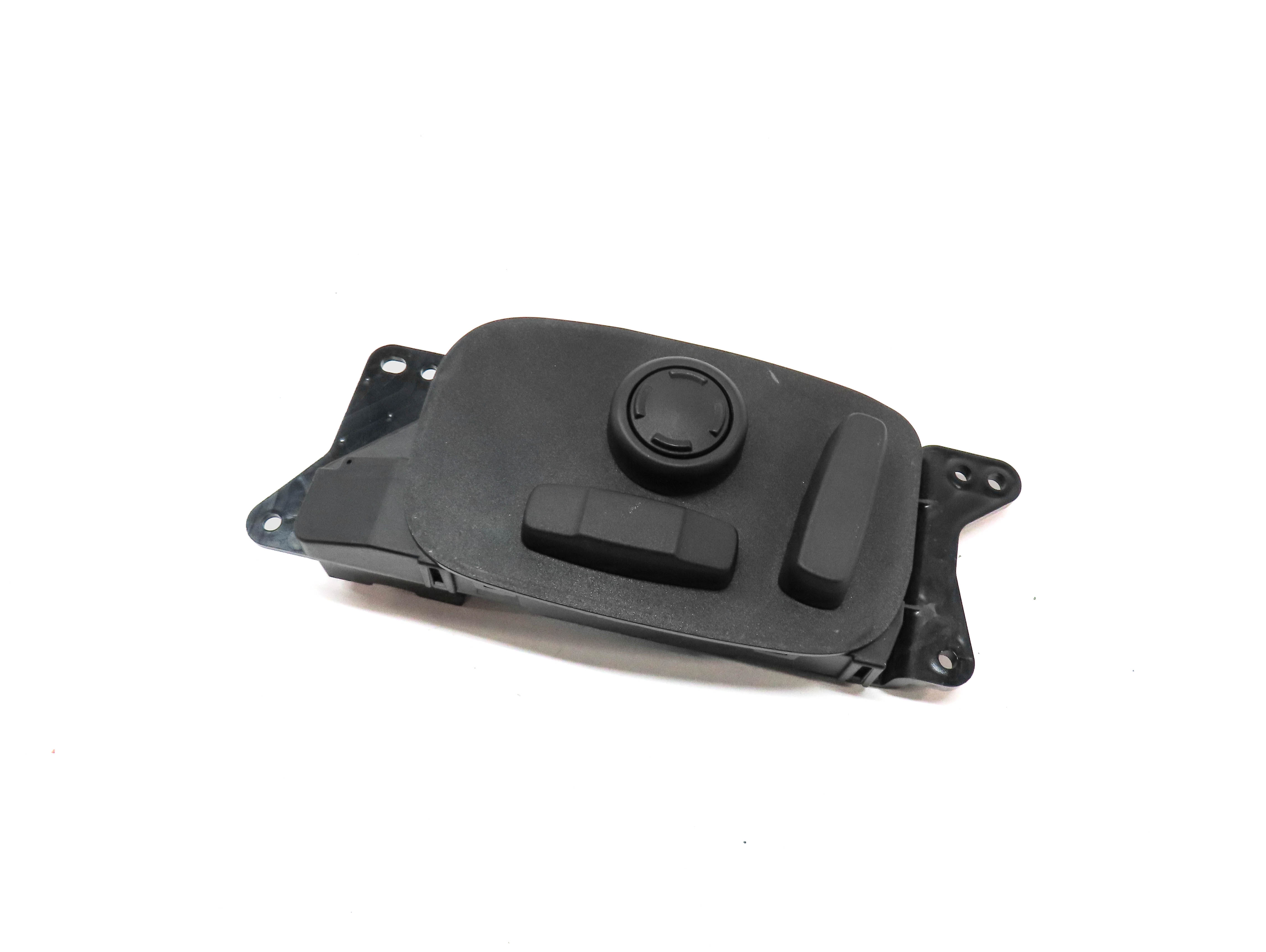 2017 LAND ROVER DISCOVERY SPORT (L550) FRONT LEFT SEAT MEMORY SWITCH BUTTON — exact item pictured